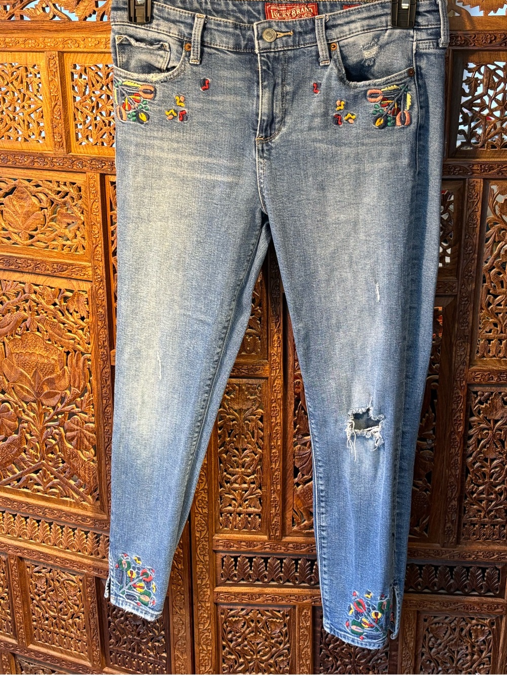 Lucky Brand Light Blue Straight Leg Jeans with Colorful Floral Embroidery
